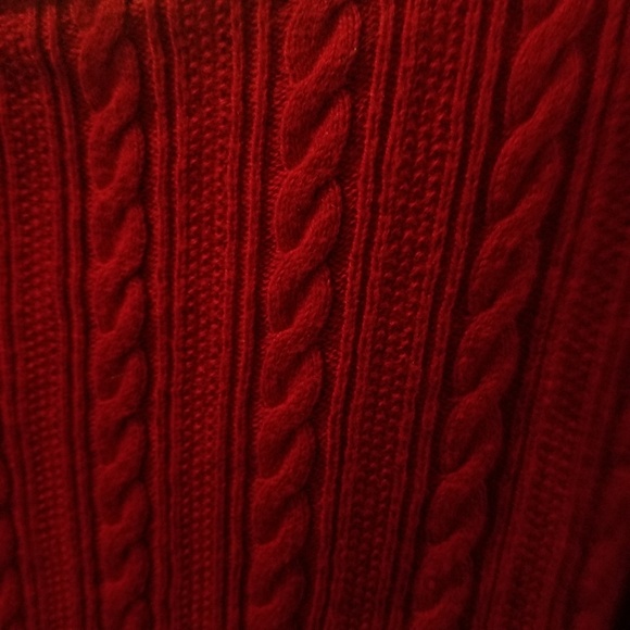 Eddie Bauer cable knit cowl neck sweater. - Picture 3 of 6